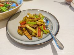 自制酸菜炒猪肚-湛江菜.江南首席(昆山店)