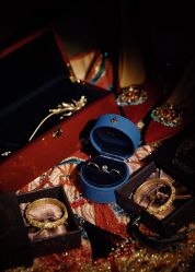 -MAO亲爱的猫婚纱摄影工作室
