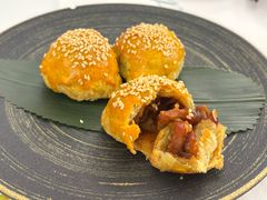 叉烧酥-翠园(广州太古汇店)