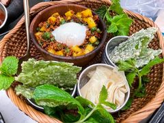 温泉蛋打抛肉-KingThaia金泰兰(滨江天街店)