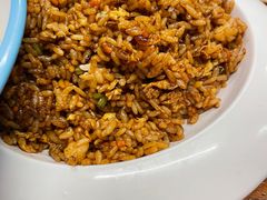 大胡子酱肉炒饭-大胡子海鲜·天津菜·砂锅烧烤(五大道创始店)