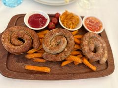 烤肠拼盘-莫斯科餐厅