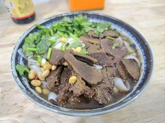 牛肉宽汤粉-牛师傅牛肉面(尚隆路店)