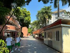 -广州市越秀区育才实验学校