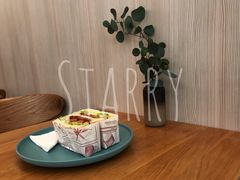 -尤加利咖啡馆
