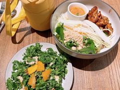泰式大虾泰碗配辣味青柠水-Wagas沃歌斯(正大乐城店)