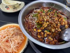 -周良天山牛杂城(天山路总店)