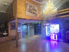 -明日世界密室轰趴·剧本桌游·箭馆团建(国贸店)