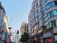 -真老大房(南京东路店)