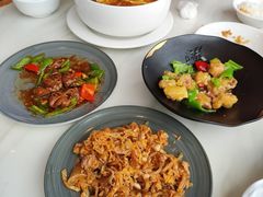 肉炒酸菜粉-京滨饭店·餐厅(阜外大街店)