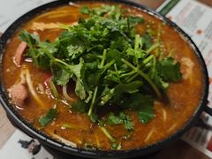 -肥汁米蘭香港米线(定西路店)