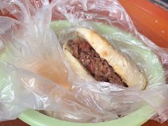 -老西关黄老太牛肉烧饼