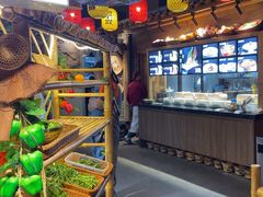 -头上红煨盐鸡·非遗院子餐厅