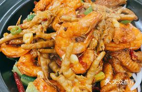 Spicy Chicken Feet and Shrimp