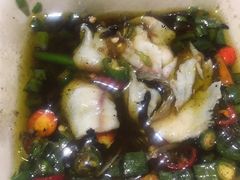 -颜氏双江清水鱼一养身火锅(磁器口店)