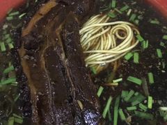 -小龙大肉面馆