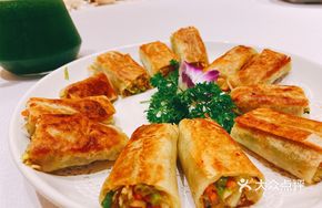 Pan-fried Wheat Gluten Rolls