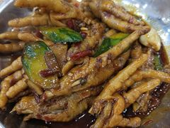 -江城燕子大排档(江汉路步行街店)