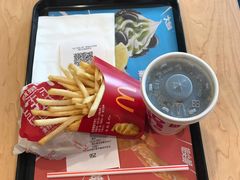 -麦当劳(金狮广场店)