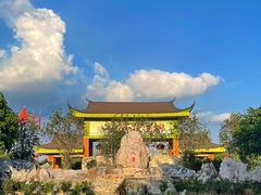 -八景休閒山莊  廣東十大名山莊