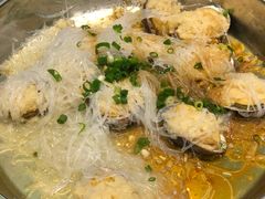 蒜蓉粉丝蒸鲍鱼-石岐乳鸽村(南海第三分店)