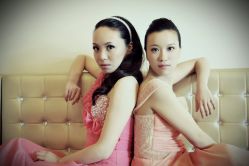 -上海彩妆秀摄影设计有限公司