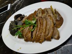 鹅肝拼鹅肉饭-乌文新澄海卤鹅店