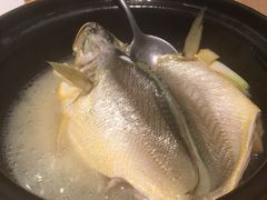 百秒黄花鱼-莆田餐厅PUTIEN(深圳湾万象城家宴店)