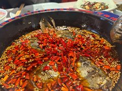 -何师傅美蛙鱼头(汉街店)