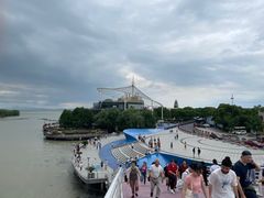 -湖州太湖旅游度假区-月亮广场