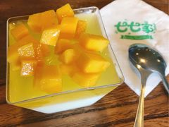 椰浆芒果糕-七七家的糖水店(南湾街1号店)
