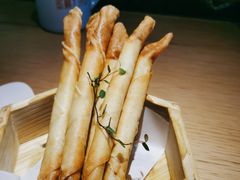 -蜜桃餐厅·伴山(绿宝广场店)