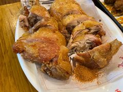 -老东镇啤酒屋海鲜加工·蒸汽海鲜·海鲜烧烤(台东店)