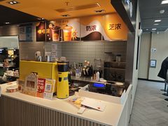 -麦当劳(友谊路得来速店)
