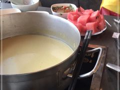 -捞王锅物料理(上海世茂广场店)