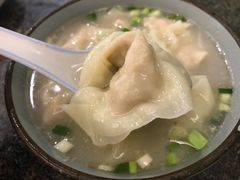 清汤抄手-春阳水饺(香槟广场店)
