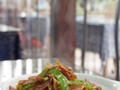 青椒炒腊肠-国生茶庄·地道农家菜团建活动
