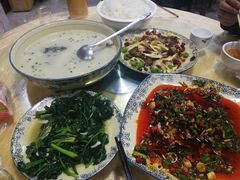 -将就吃农家特色土菜馆