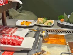 -海底捞火锅(杭州滨江九宜城店)