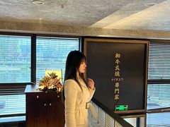 -铭牛烧肉·和牛海鲜自助(高新月牙湖店)