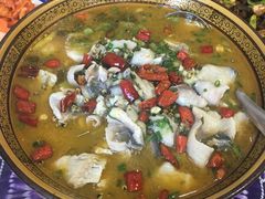 酸菜鱼-白家寨子·山野白族菜(古城总店)