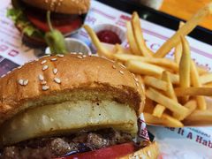 -The Habit Burger Grill 哈比特汉堡(复兴soho店)