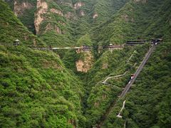 -十渡东湖港风景区