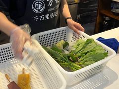 -万记麻辣烫国展总店