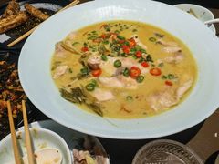 -梧桐树下(云锦世家店)