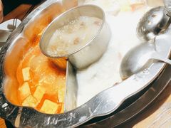 野山珍菌汤鸳鸯锅-刘一手重庆火锅(万达广场店)
