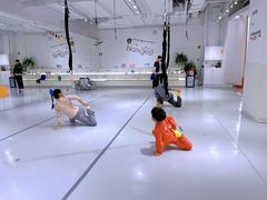 -Jumphai室内蹦极运动