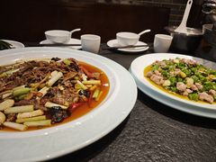 -万重锦·人文川菜馆(骡马市店)