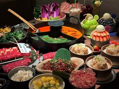 -三出山火锅(南京万象天地店)