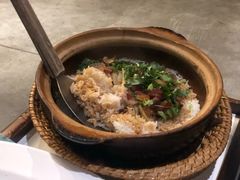 腊味煲仔饭-百年果林椰子鸡(中洲店)